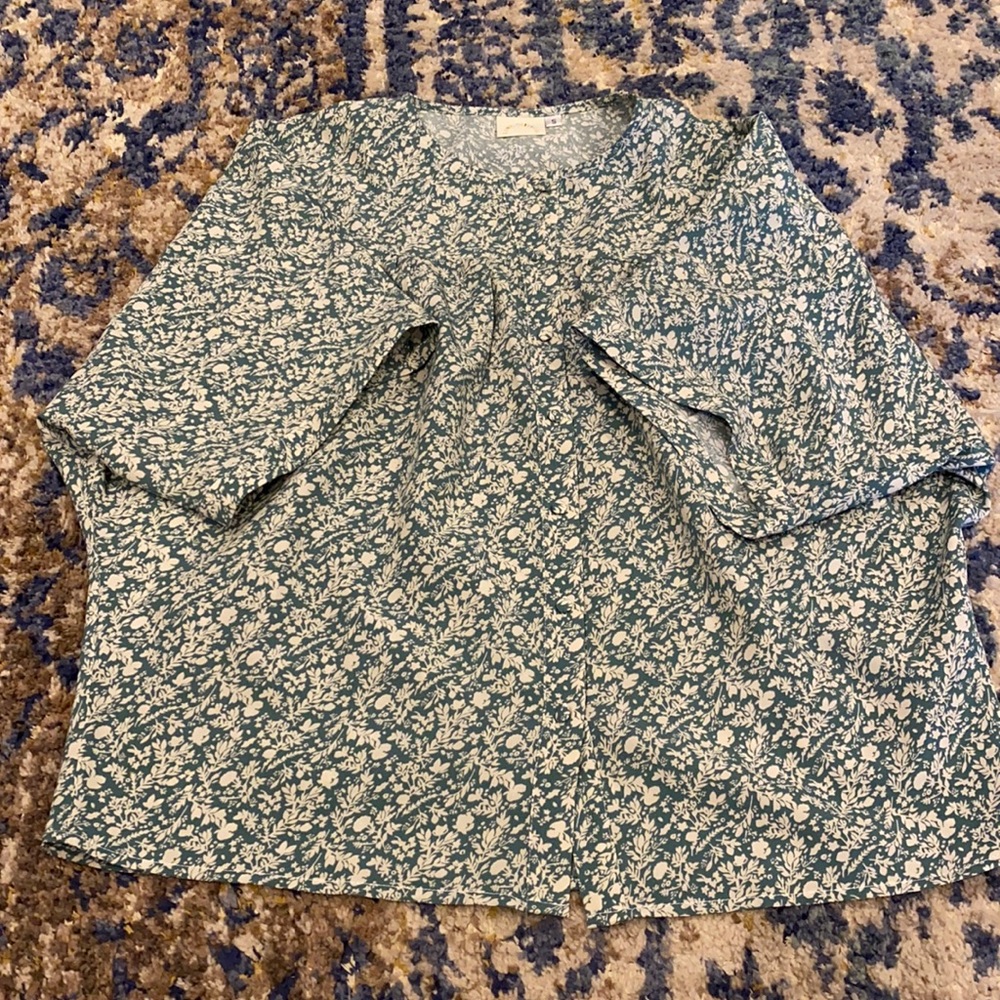 blouse